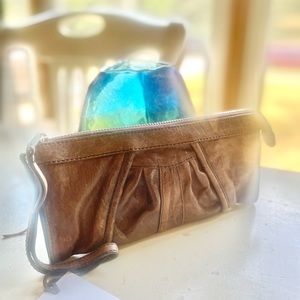 New, luxurious wristlet wallet by Junior Drake.